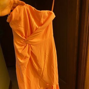 Strapless dress-peach color